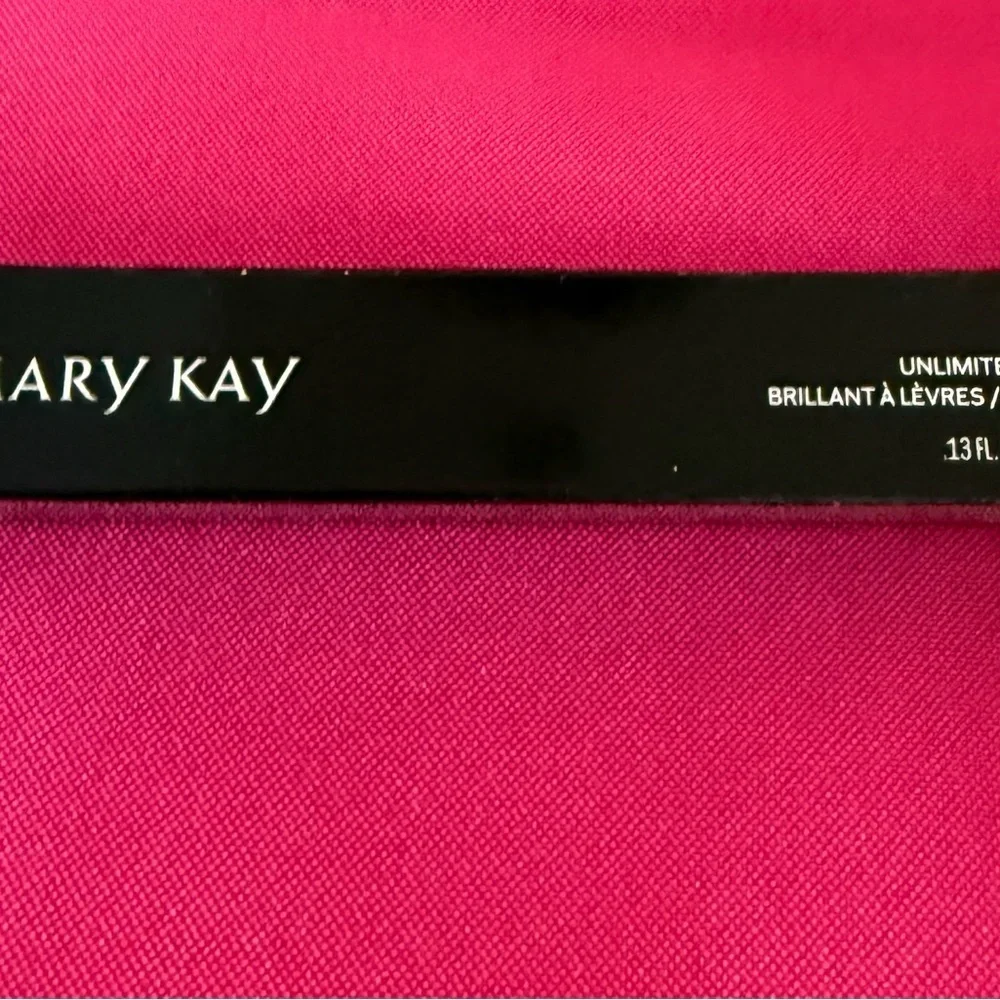 Mary Kay Unlimited Lip Gloss Copper Aura New in Box